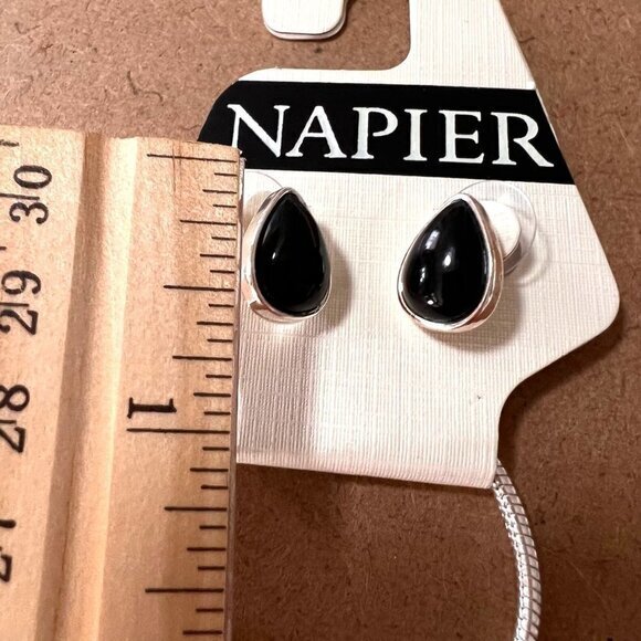 VINTAGE NAPIER Necklace and earrings set 18‎ in ext. 3.25 in - Picture 9 of 9